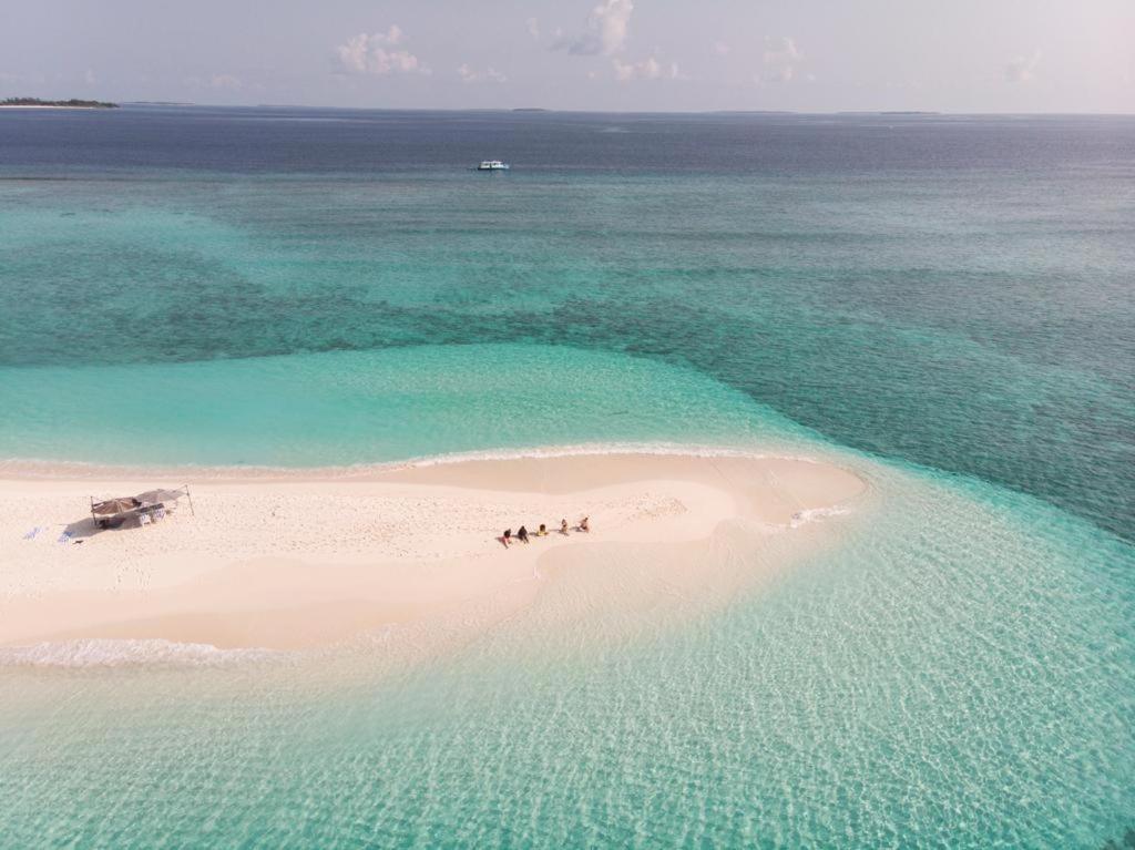 Viluveli Holiday Retreat Hanimaadhoo Island Exterior photo