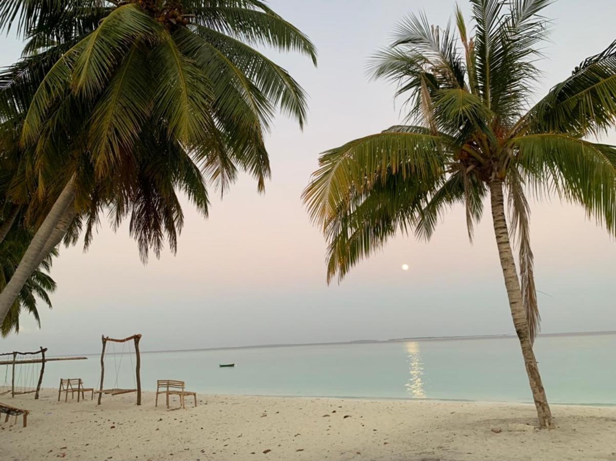 Viluveli Holiday Retreat Hanimaadhoo Island Exterior photo